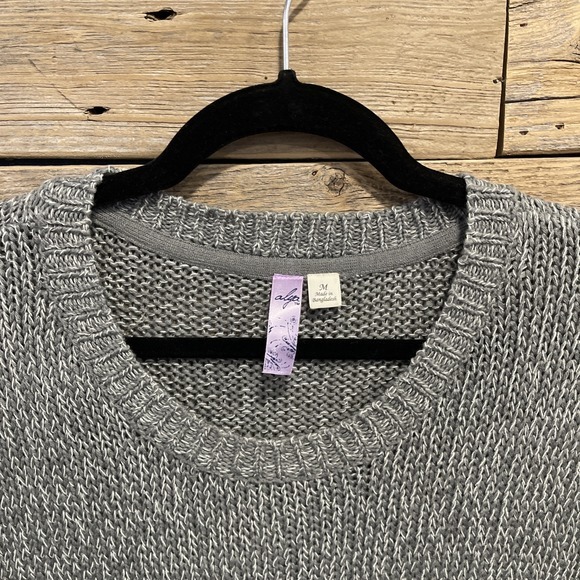 Alya Women's Gray And White Pullover Sweater Size M Elbow Pads Side Slit - Picture 2 of 9